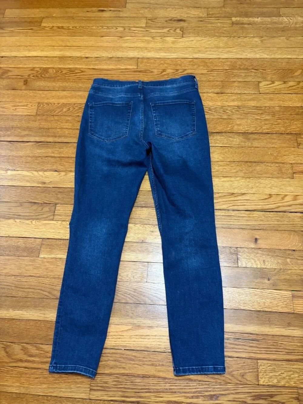 Free People Womens Skinny Jeans Size 31 Blue Dark Wash Distressed Stretch Denim